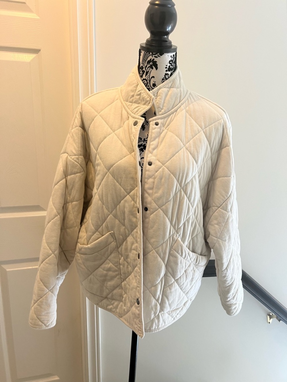 Z Supply Quilted Jacket in Soft Cream